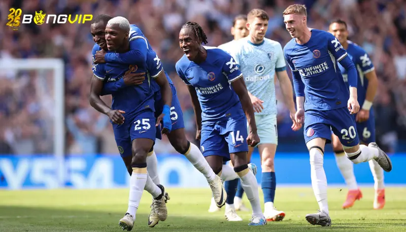 10 mục tiêu nóng nhất kỳ chuyển nhượng hè Ngoại hạng Anh Eberechi Eze (Crystal Palace)